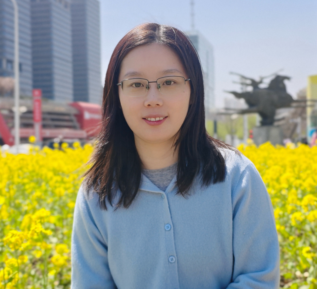 Dongbao Yang